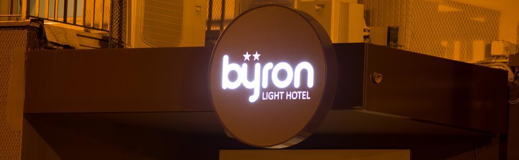 ריצ'יונה Hotel Byron Solo Per Giovani מראה חיצוני תמונה